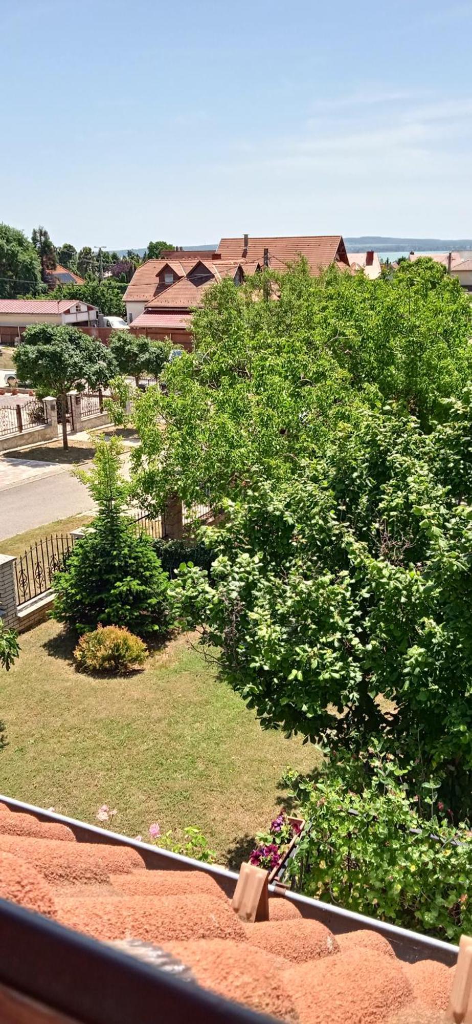 Balaton White House Hotel Vonyarcvashegy Ngoại thất bức ảnh